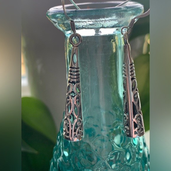 Silpada RARE VERY HTF Sterling Filigree Cone French Wire Earrings - Picture 3 of 10